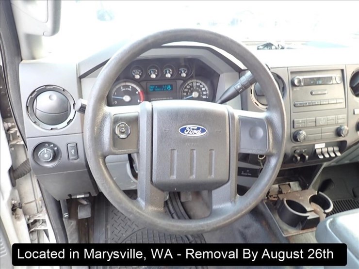 2012-ford-f250-xl-image-10