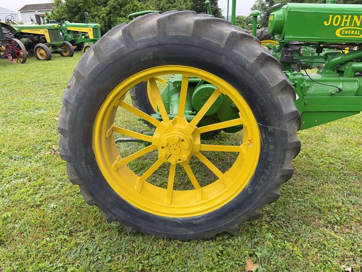 john-deere-model-a-image-31