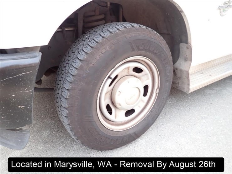 2012-ford-f250-xl-image-18