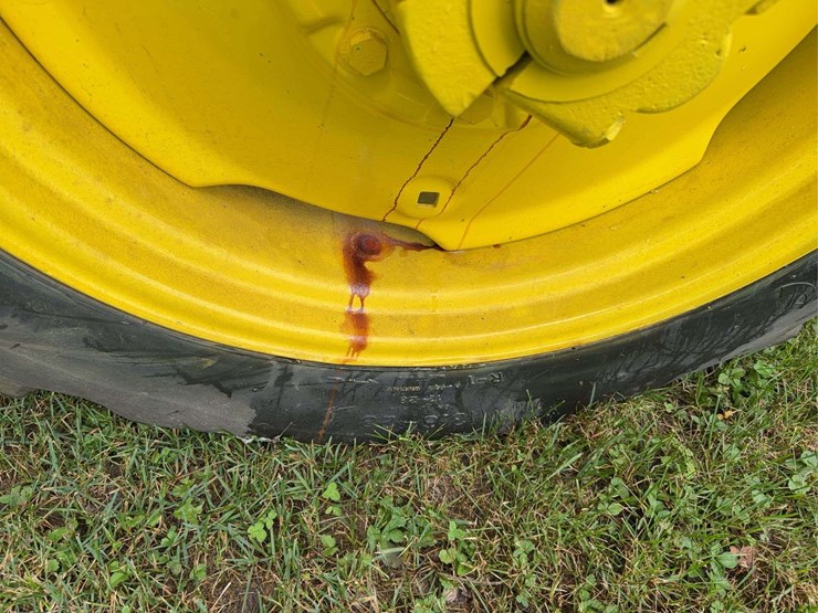 2010-john-deere-2010-image-42