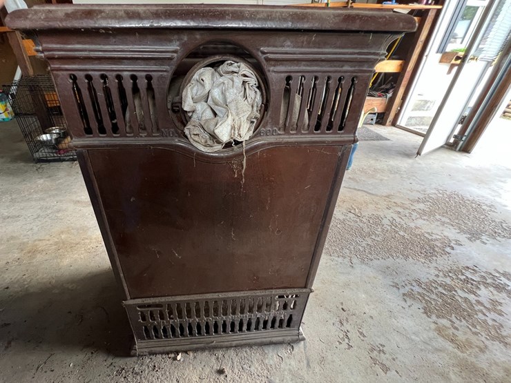 #9958-•-wood-stove-image-4