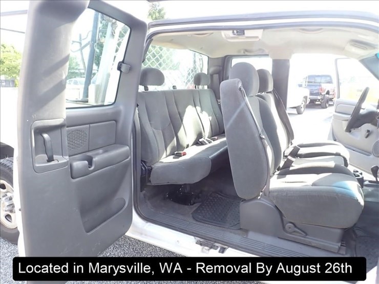 2003-chevrolet-1500-image-24