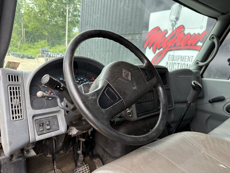 2007-international-durastar-4300-image-20