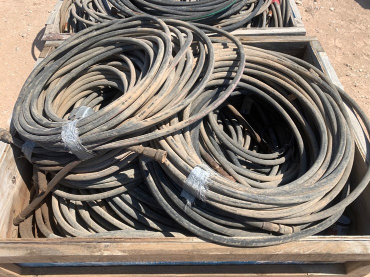 (2)-crates-of-1/2-hydraulic-hoses-image-2