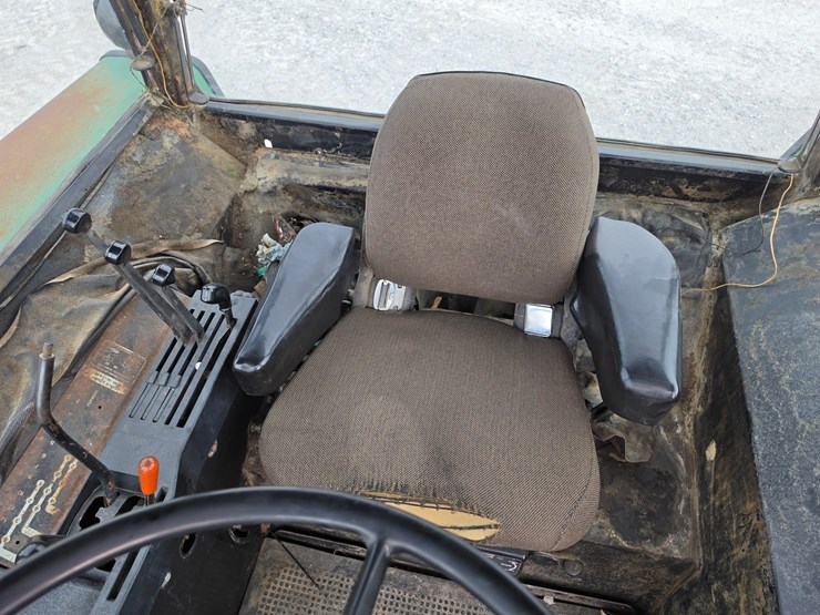 1981-john-deere-4440-image-14