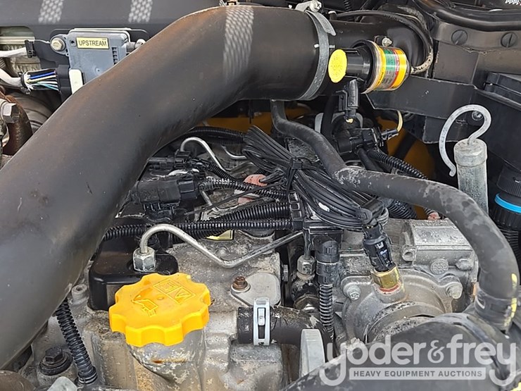 2017-jcb-510-56-image-51