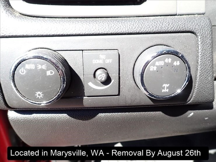 2012-chevrolet-tahoe-image-17