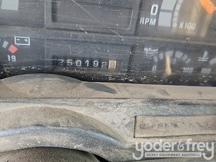 2000-caterpillar-3126-image-27