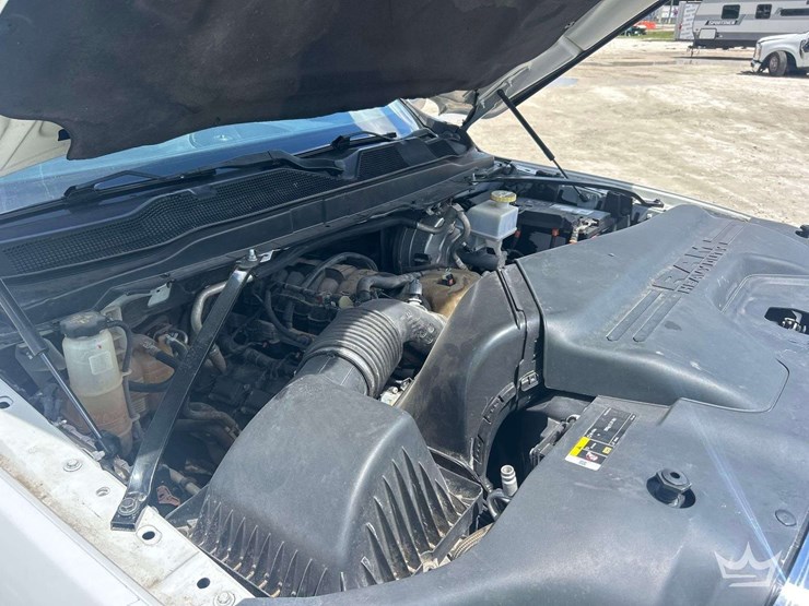 2019-dodge-2500-image-8