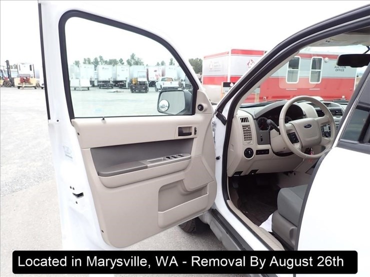 2009-ford-escape-image-4