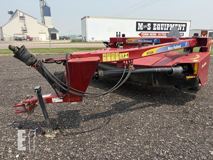 2016-new-holland-h7230-image-1