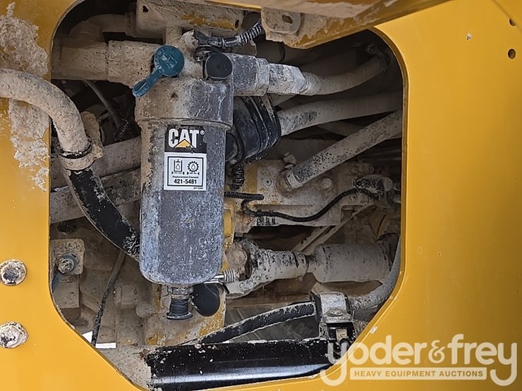 2019-caterpillar-938m-image-31