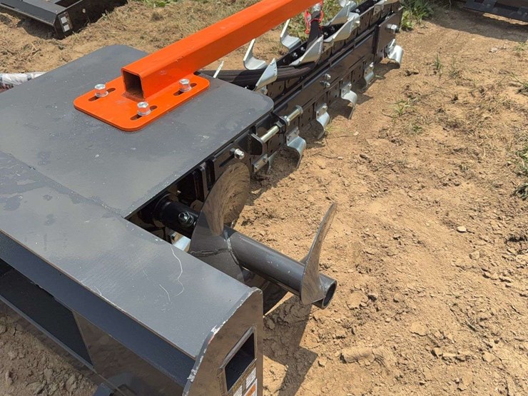 wolverine-skid-steer-trencher.-image-6