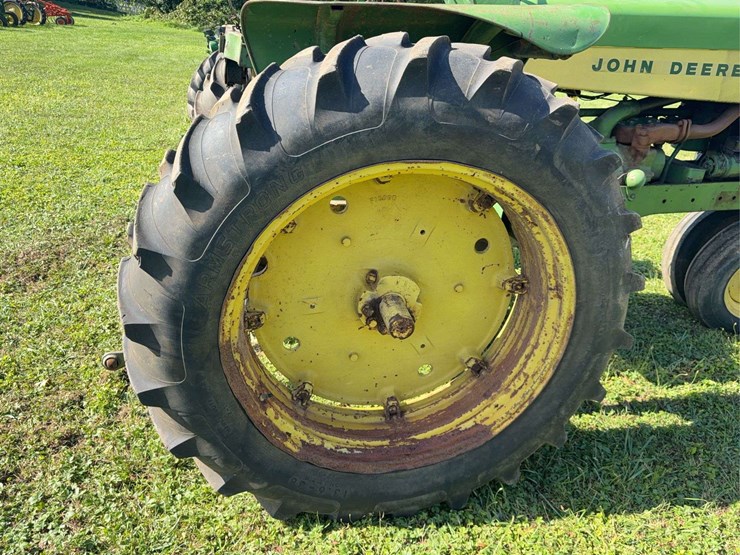 john-deere-630-image-16