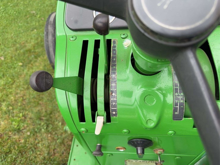 2010-john-deere-2010-image-29