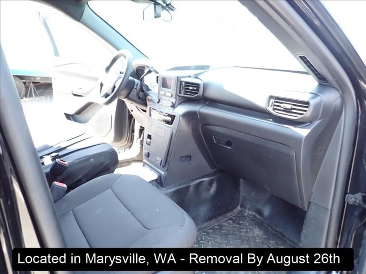 2021-ford-explorer-image-2