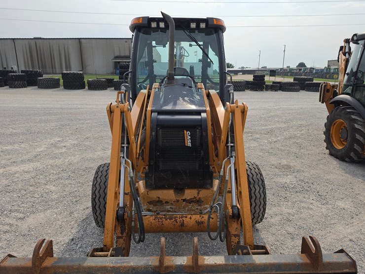 2012-case-580sn-image-4