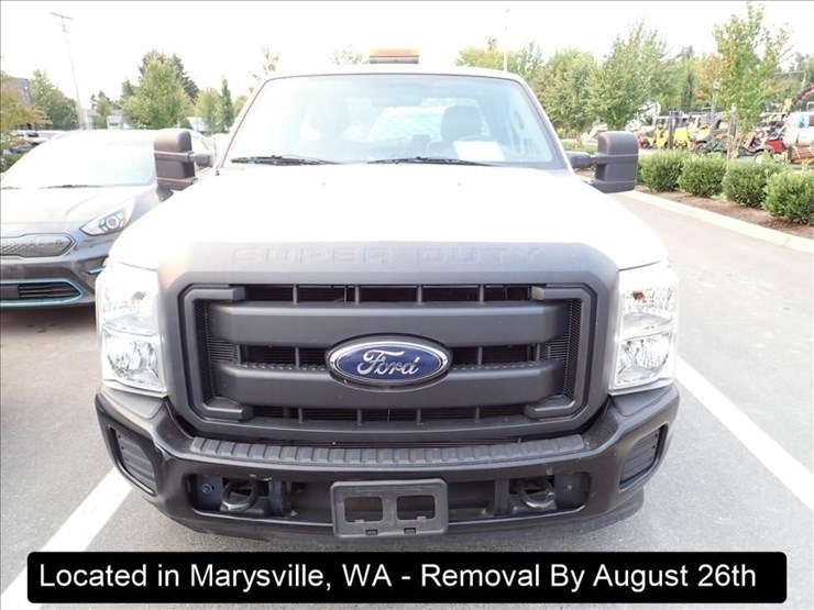 2012-ford-f250-xl-image-17