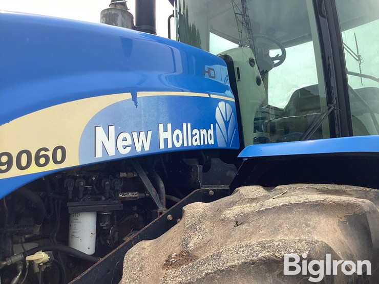 2010-new-holland-2010-image-13