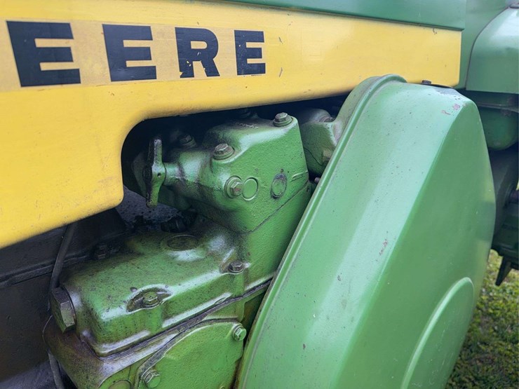 1959-john-deere-830-image-26