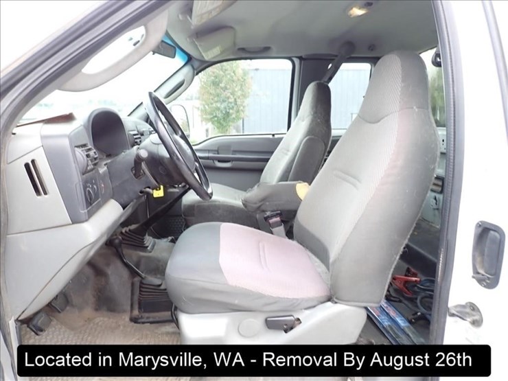 2006-ford-f550-image-15
