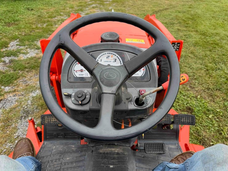 kubota-b3200-image-25