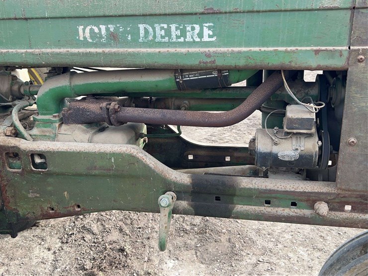 john-deere-model-b-image-18