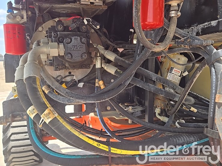 2017-jlg-450aj-image-43