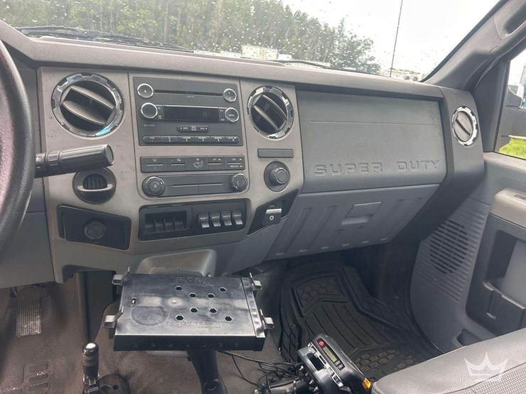 2019-ford-f750-image-15