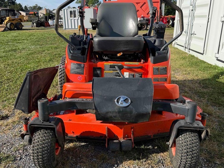 kubota-zd323-image-2