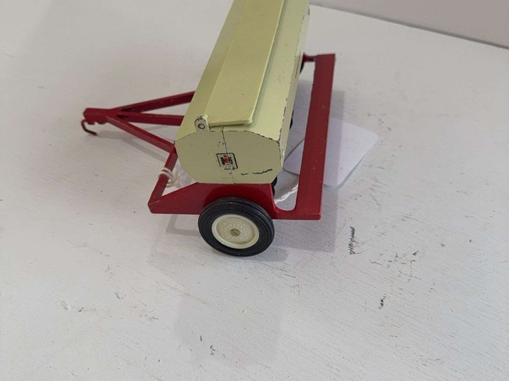 international-drill,-die-cast-metal,-1/16-scale-image-2