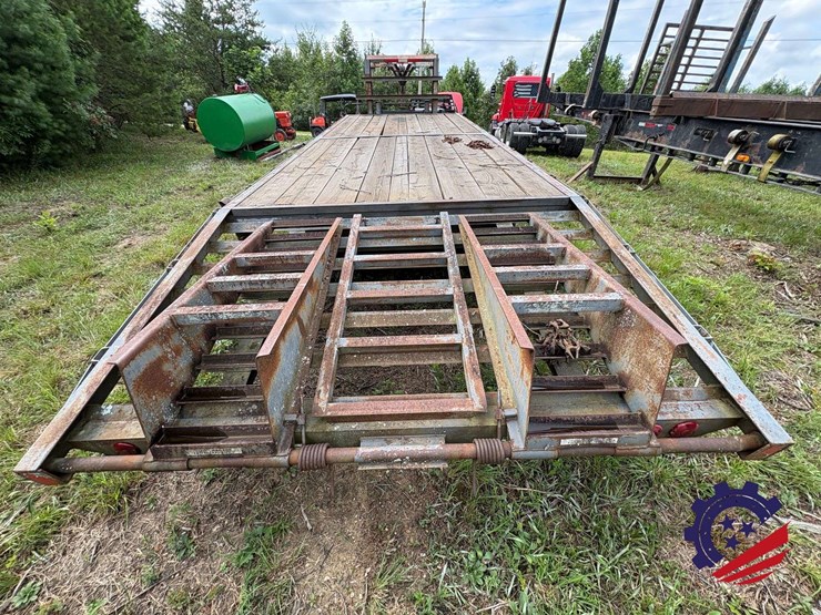 t/a-25’-gooseneck-trailer-image-4