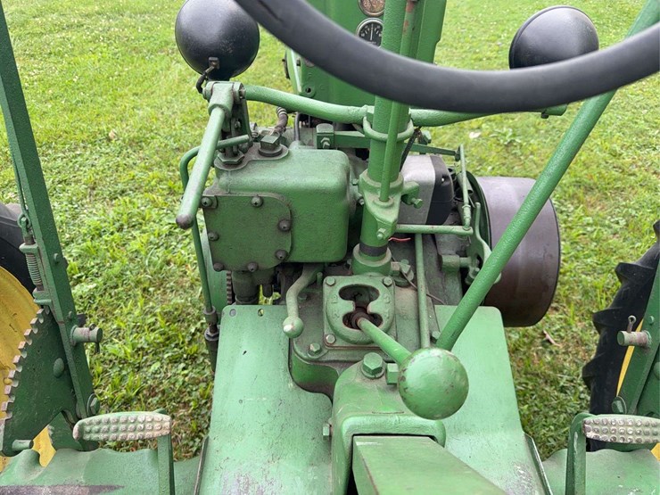 john-deere-h-image-27