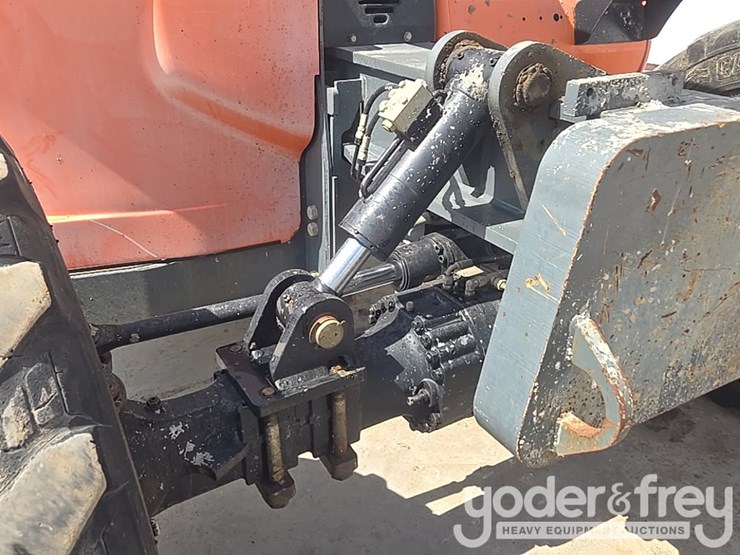 2012-jlg-g6-42a-image-19