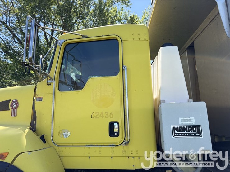 2012-kenworth-t400-image-23