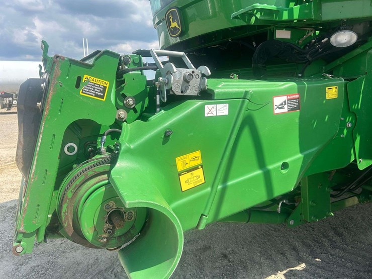 2011-john-deere-9770-sts-image-9