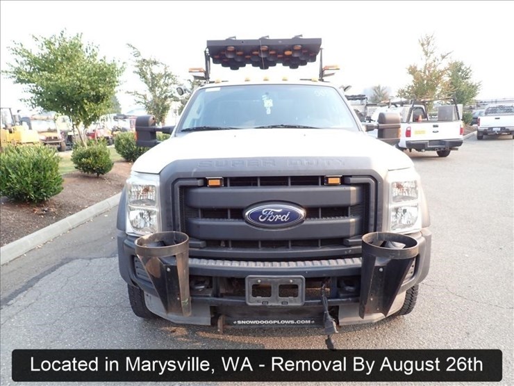 2014-ford-f550-image-33