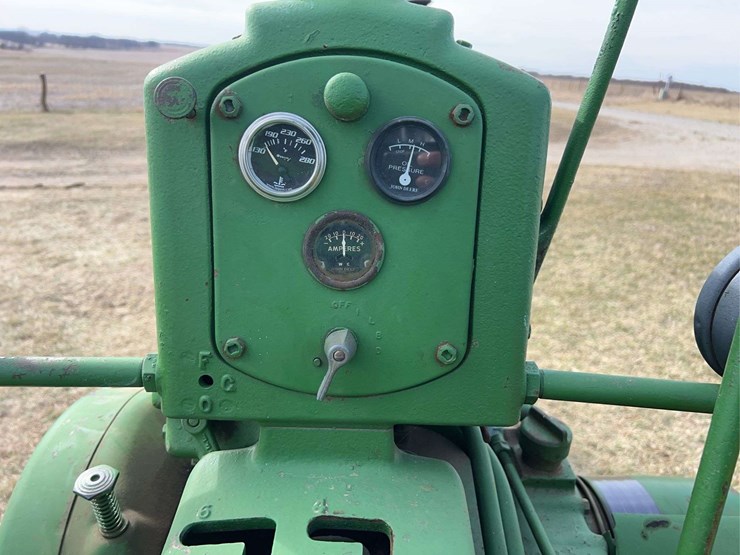 john-deere-50-image-43