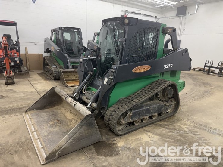 2019-deere-325g-image-1