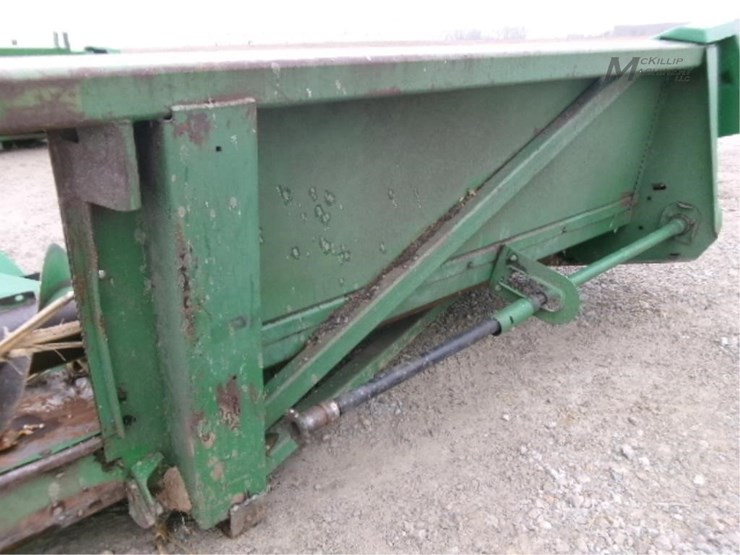 1979-john-deere-843-image-8