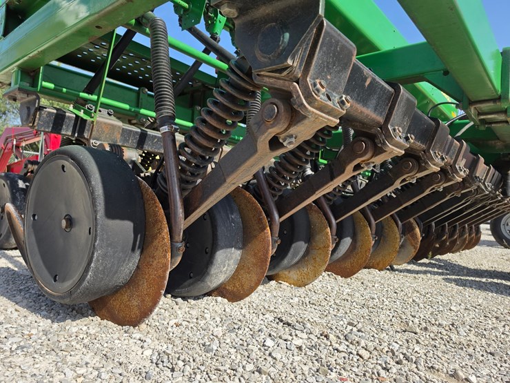 2002-john-deere-1590-image-4