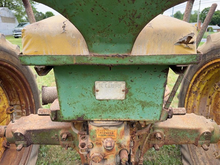 john-deere-60-image-30