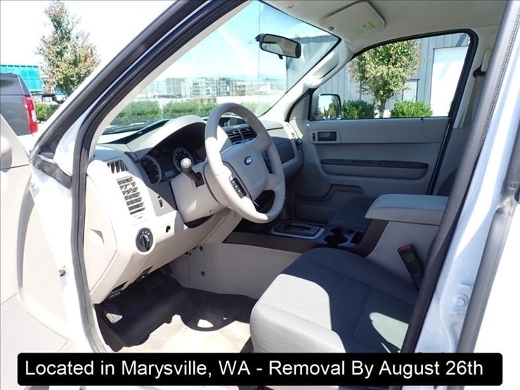 2009-ford-escape-image-5