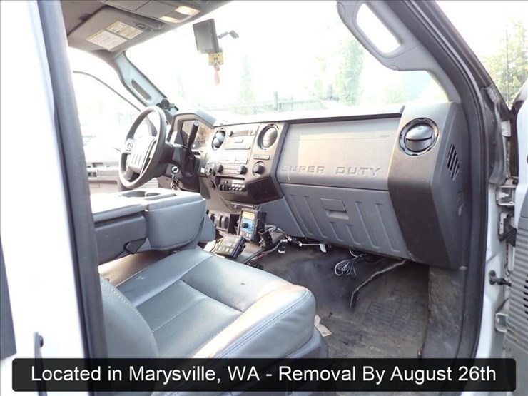 2014-ford-f550-image-19