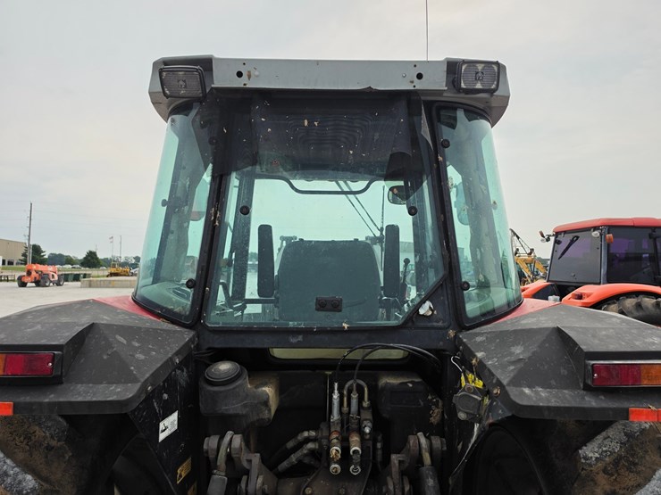 1996-massey-ferguson-6180-image-16
