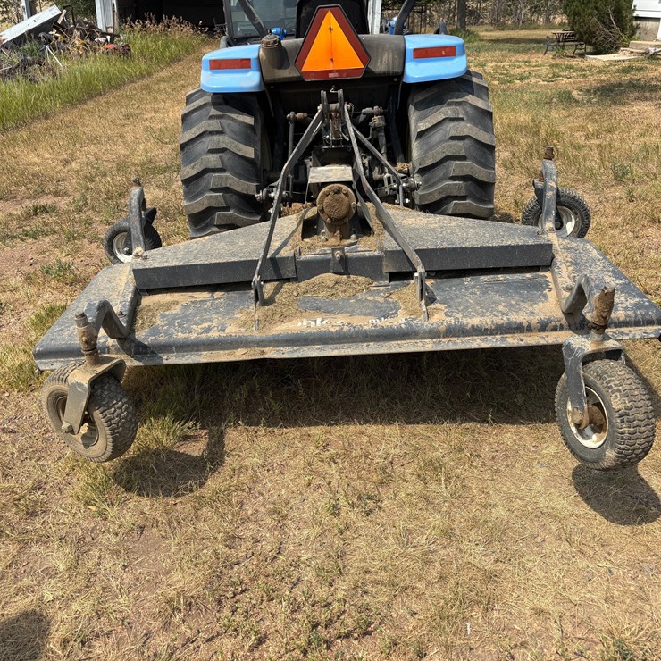 Buhler FarmKing Finish Mower
