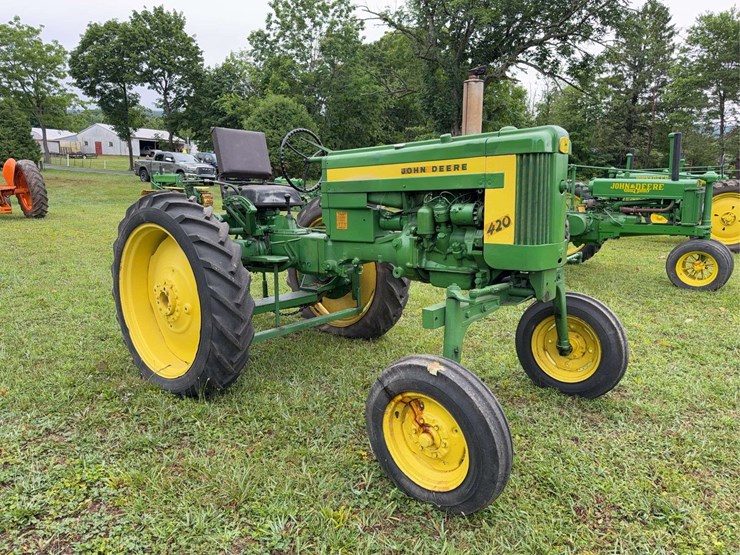 1957-john-deere-420-image-7