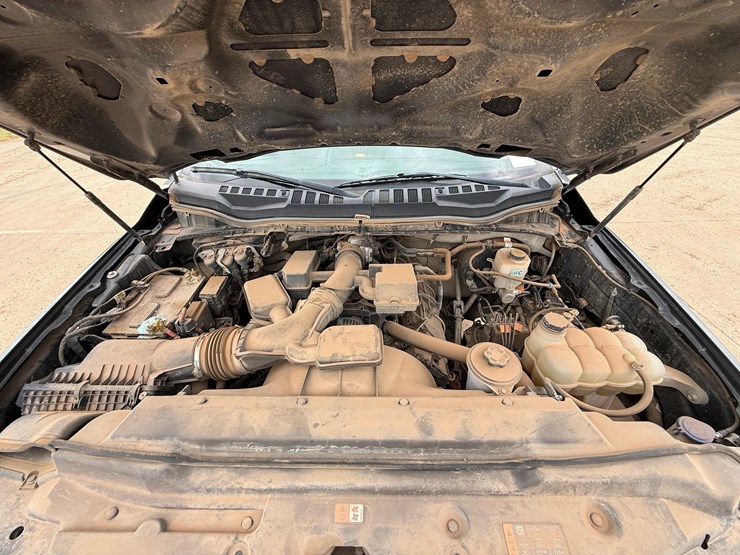 2022-ford-f250-image-22