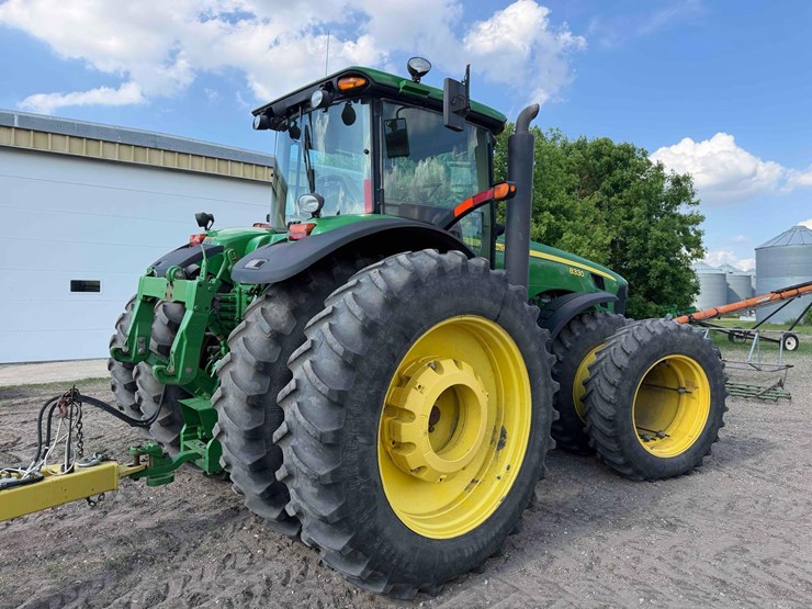 john-deere-8330-image-5
