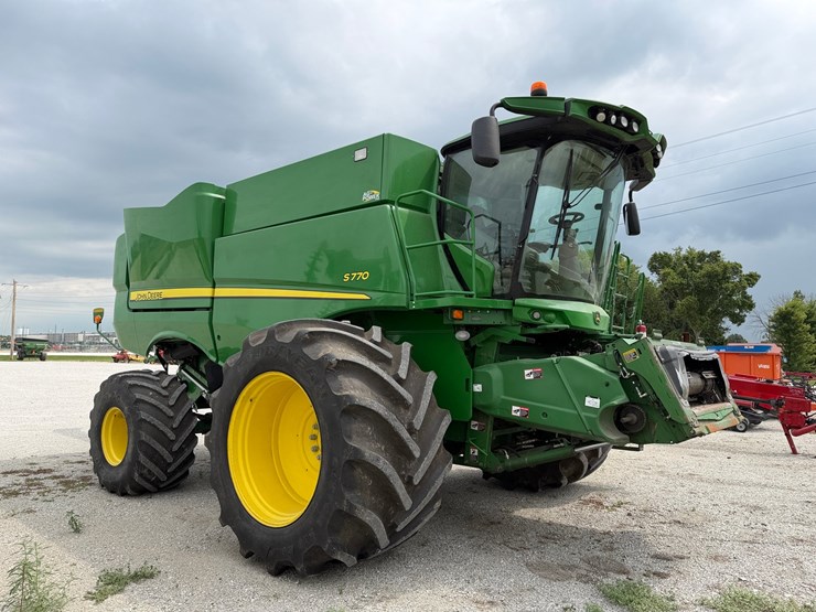 2019-john-deere-s770-image-52